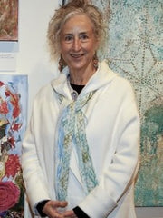 Load image into Gallery viewer, MAC School - Art Gems - Fantastic Florals with Gelli Plates - Linda Greig - Nov 1, 2025 - 10 AM -  - Class - McMillan Arts Centre & MAC Box Office