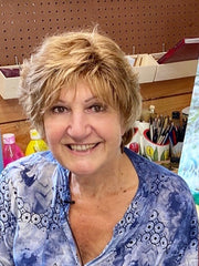 Load image into Gallery viewer, MAC School - Art Gems - Painting with Water Soluble Oils - Margery Blom - Apr 12, 2025 - 10 AM - - Class - McMillan Arts Centre & MAC Box Office