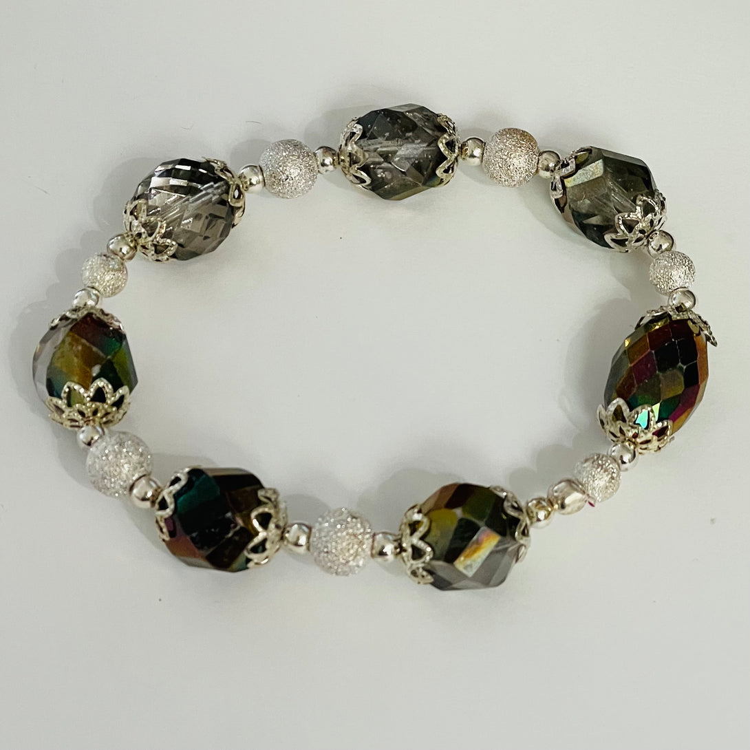Lynn Orriss -Bracelet -Large Smokey Crystal - Large fit - Lynn Orriss - McMillan Arts Centre Gallery, Gift Shop and Box Office - Vancouver Island Art Gallery