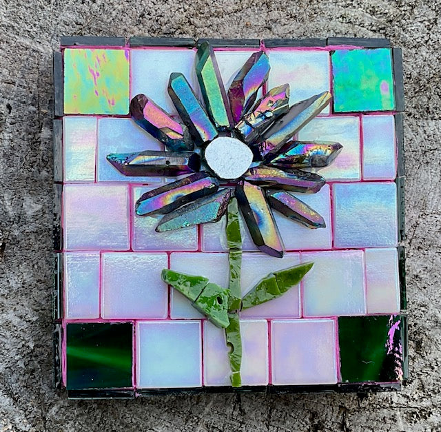 MAC School - Art Bites - Mixed Media Mosaics with Debra Hagen Mar 8th 2026 -10am-12 -  - Class - McMillan Arts Centre & MAC Box Office