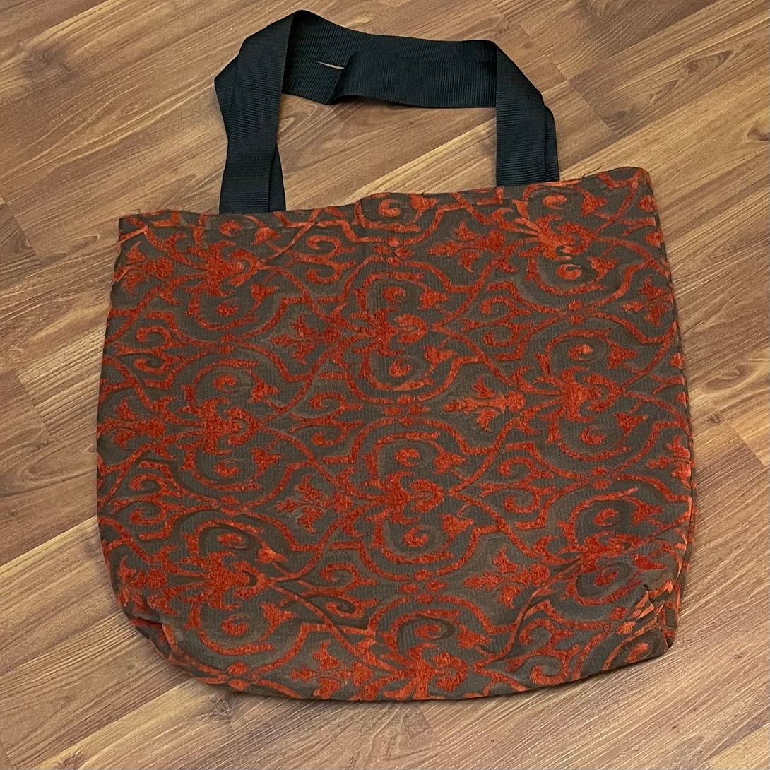 Ani Macgillivary - Tote - Red brocade - 20