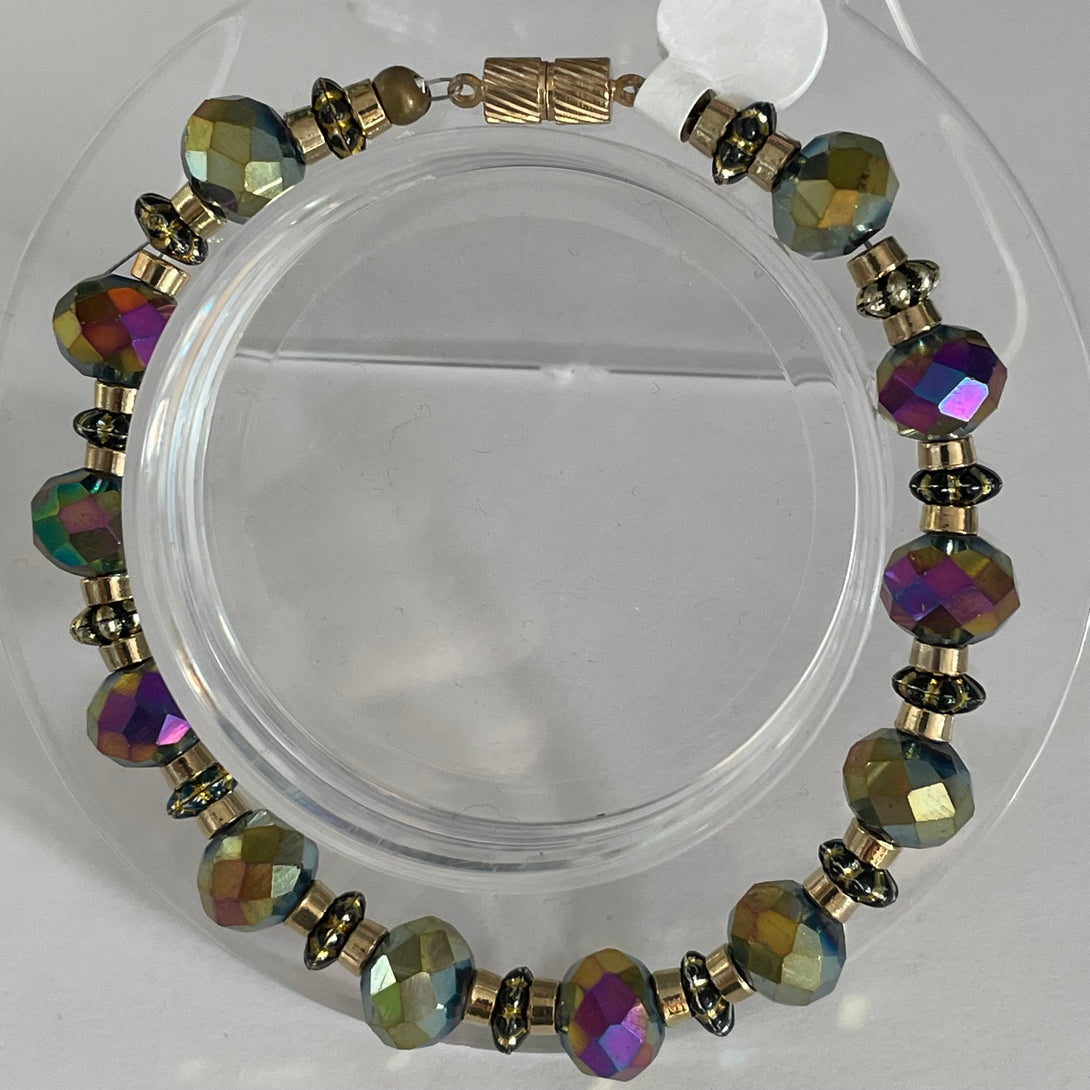 Lynn Orriss -  Bracelet - Gold rainbow crystals with magnetic clasp -7.5