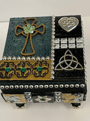 Load image into Gallery viewer, Bernice Pollock - Wood - Embellished box - hinged - 3.5&quot; x 3.5&quot; -  - Wood Art - McMillan Arts Centre &amp; MAC Box Office
