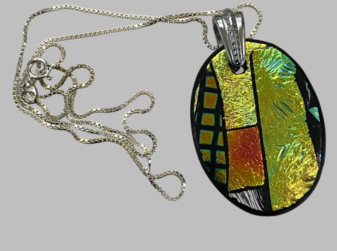 Robert Tutty - Pendant - Dichroic glass- Oval - 18