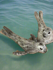 Load image into Gallery viewer, Kate Beauregard - Felted harbour seal -  - Fibre Art - McMillan Arts Centre &amp; MAC Box Office
