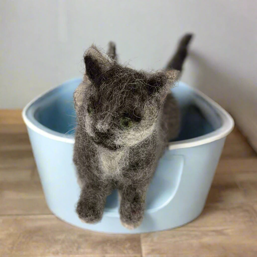 Kate Beauregard - Felted Grey Cat