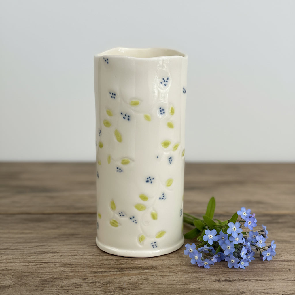 Claire Olivier - Pottery - Porcelain Vase - 5.5