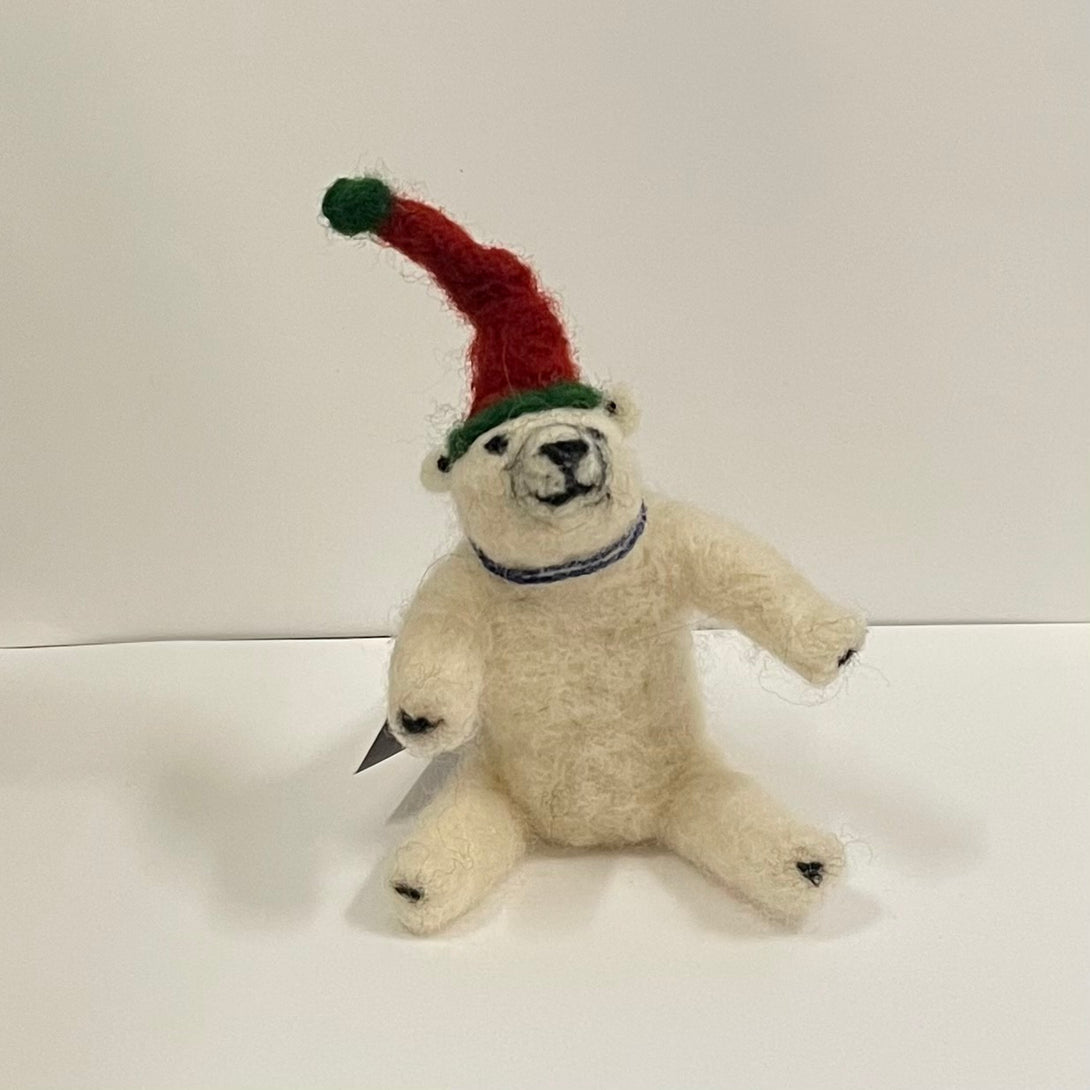 Kate Beauregard - Felted Polar Bear with hat