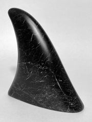 Load image into Gallery viewer, Ian Howie - Carving - Orca dorsal fin - medium - Marble -  - Carving - McMillan Arts Centre &amp; MAC Box Office
