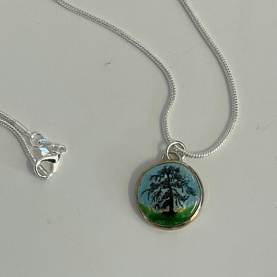 Gina Shear - Pendant - Tree, small circle  16