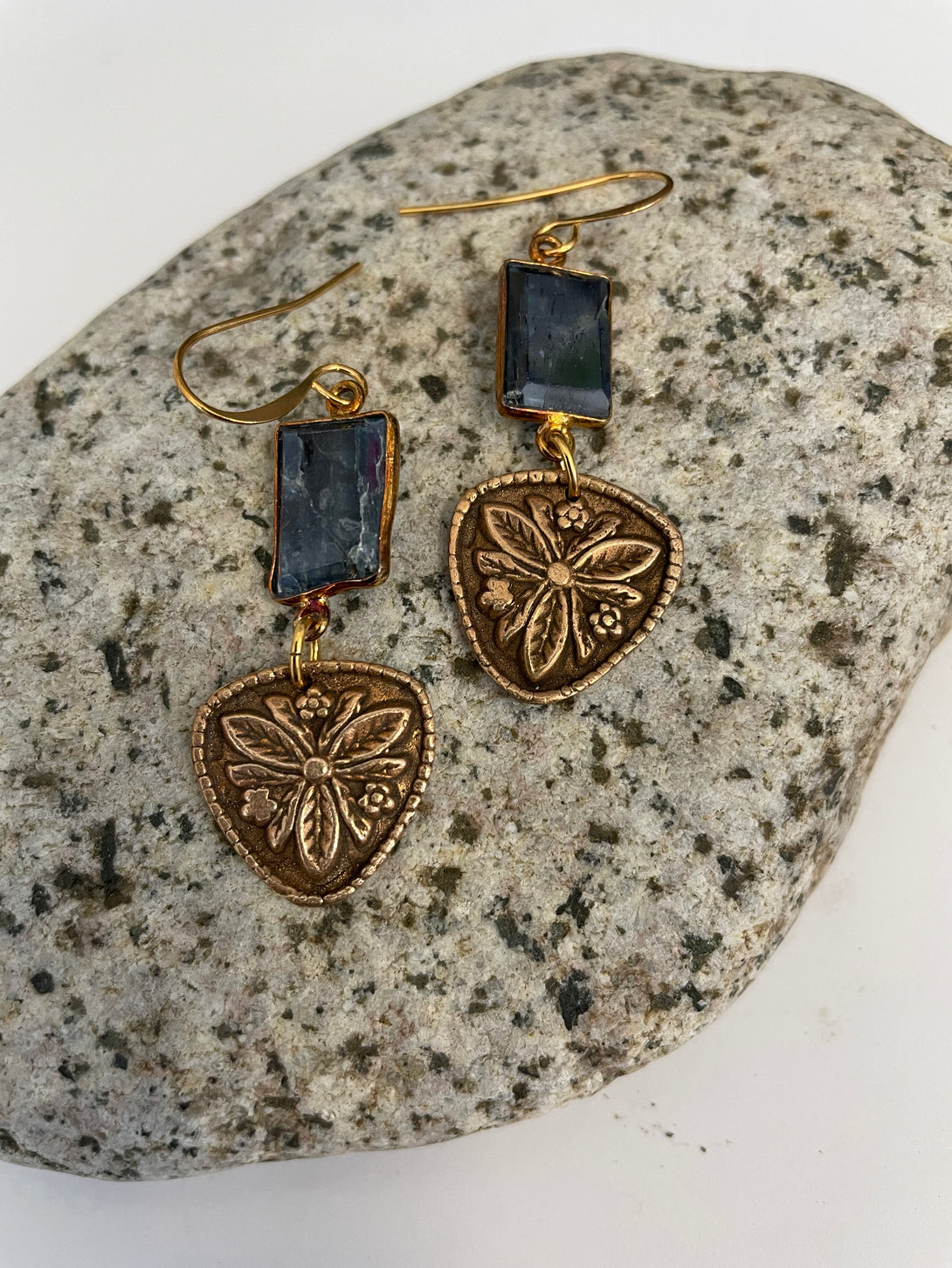 Alasha Lantinga - Earrings - Rounded Floral Triangle with Kyanite Rectangle Bezel - Alasha Lantinga - Jewellery - McMillan Arts Centre & MAC Box Office