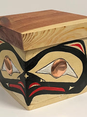 Load image into Gallery viewer, John Bellis - Carving - Bentwood Box - Bear &amp; Eagle - John Bellis - McMillan Arts Centre Gallery, Gift Shop and Box Office - Vancouver Island Art Gallery
