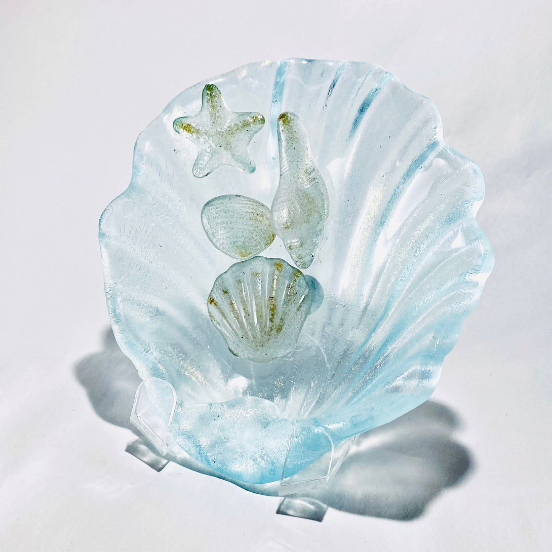 Doroni Lang - Cast glass sea shell family, 7