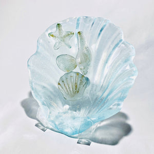 Doroni Lang - Cast glass sea shell family, 7"