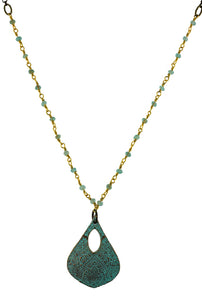 Alasha Lantinga - Necklace - "Valentina" medium, delicate design with Apatite on chain