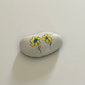 Dana Wagner - Rock Art - Two yellow/blue flowers - Dana Wagner - McMillan Arts Centre Gallery, Gift Shop and Box Office - Vancouver Island Art Gallery