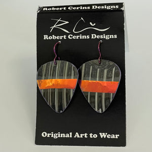 Robert Cerins - Earrings - Black stripe with metallic band - Guitar pick shape