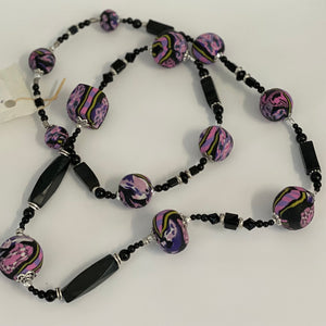 Lynn Orriss - Necklace - Pink & black swirls by Lynn Orriss - McMillan Arts Centre - Vancouver Island Art Gallery